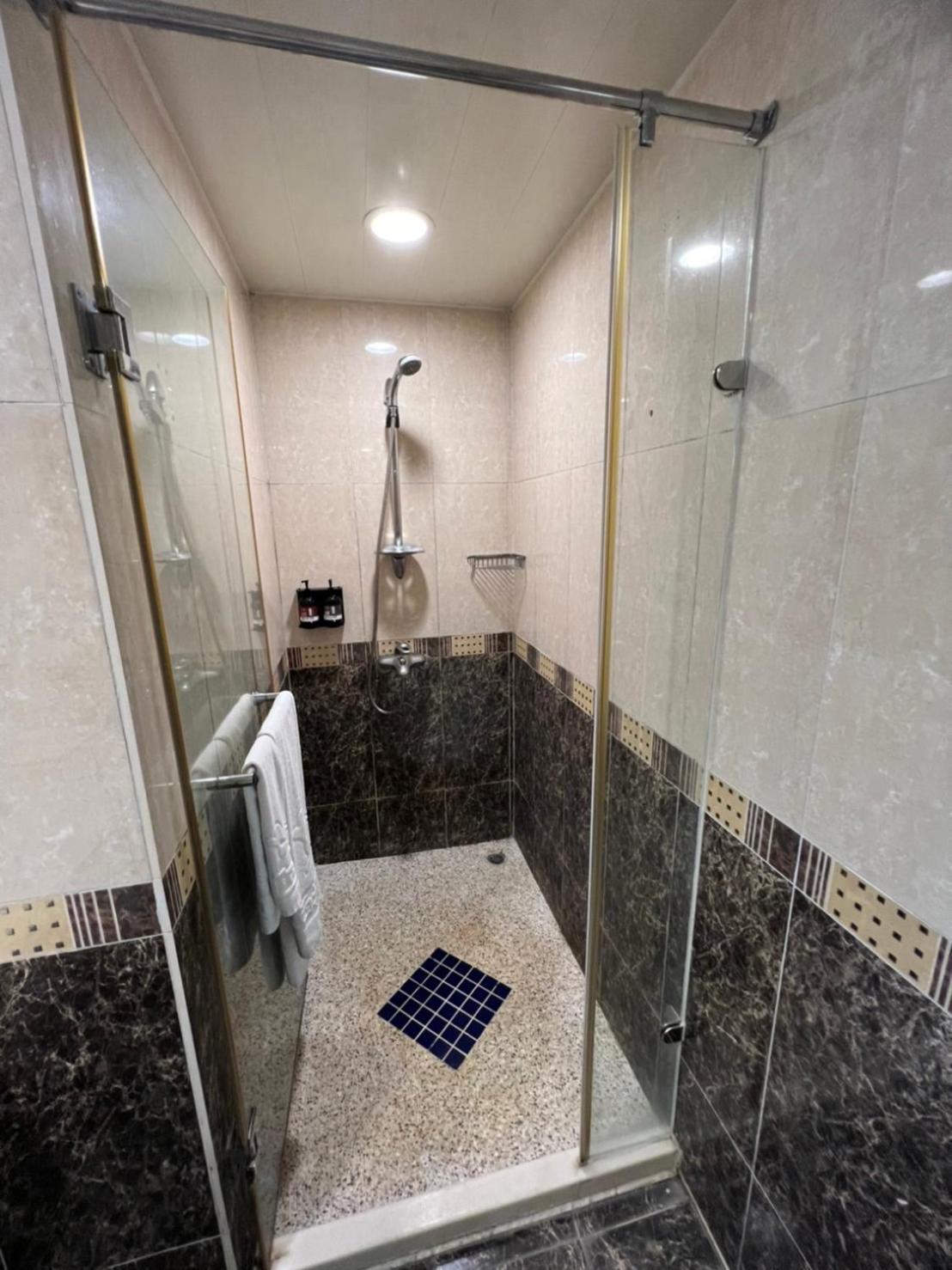 Sendale Tainan Science Park Hotel Xinshi Esterno foto