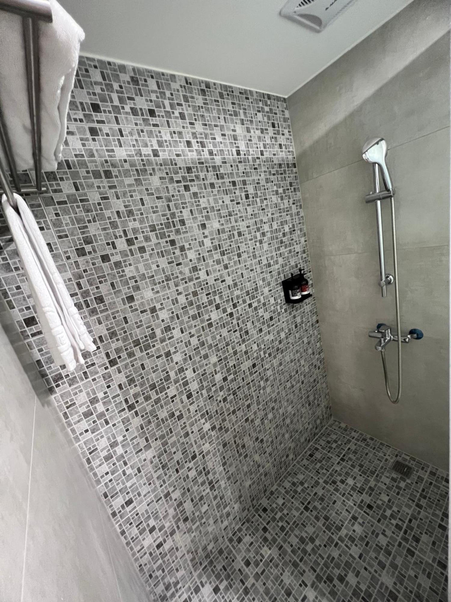 Sendale Tainan Science Park Hotel Xinshi Esterno foto